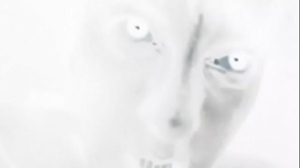 Tôi là con quỷ háu ăn của anh, anh có muốn thỏa mãn mọi ham muốn của tôi không?