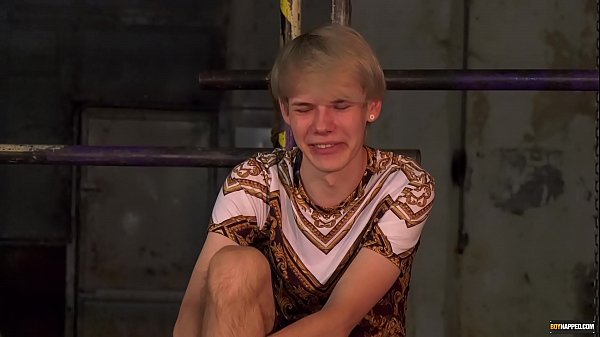 Big dicked master ties up twink before fucking him in ass