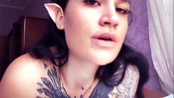 Der Oberherr befahl dem Elfen, die Fähigkeit des Oralsex zu erlernen