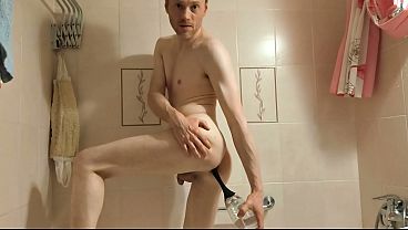 LanaTuls - 肛门荡妇和妓女测试自动肛门灌肠清洁器..TG：MoscowFaggot