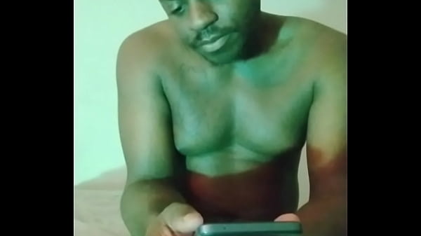 Auf der Suche nach Liedern, die ich zum Spaß zum Masturbieren gemacht habe, während ich zu Hause in einem grüner wirkenden Raumlicht bin, für kostenlose ästhetische Ideen für Halloween/Thanksgiving/Weihnachten, bei denen du gerne mitmachen kannst