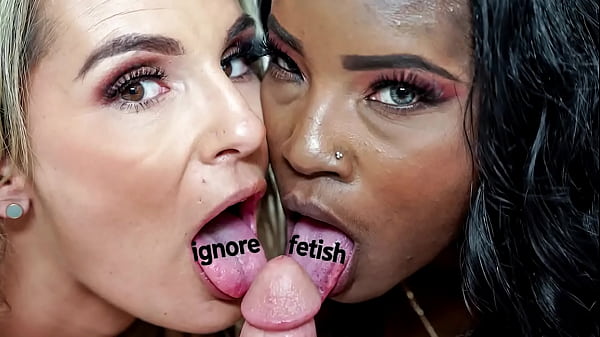 BareBnB (tutti i tipi di figa inclusi nella colazione a buffet) | IgnoraFetish