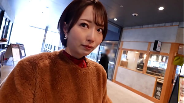 Phần 1 [Người phụ nữ xinh đẹp có đường cong mông to có màn ân ái ngọt ngào với bạn tình của mình!]