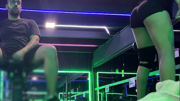 Hot Cute Teen s'amuse - sexy