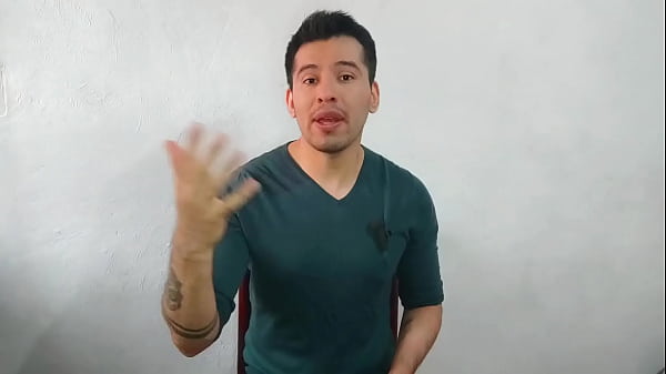 Camerieri etero al lavoro scopano senza sella per la prima volta! 21 cm di cazzi lattiginosi. storia sessuale del culo vergine