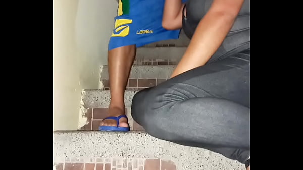 WITCHING DAY WITH A LOT OF PLEASURE!! STEP BROTHER COME I HAVE SOMETHING TO DO TO YOUR BEAUTIFUL COCK! THE STEPSIST GIVES HIM AN INTENSE BLOWJOB WITH A LOT OF SALIVA AND INTENSE SENSATIONS