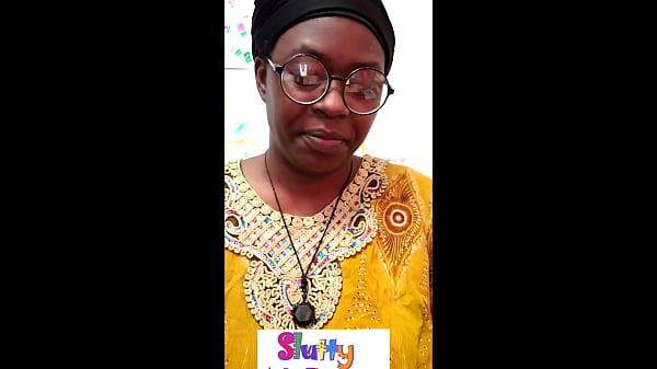 Fragen und Antworten mit SLUTTYMELANIN #21 Bewerten Sie Ihre Blowjob-Fähigkeiten auf einer Skala von 1-10.