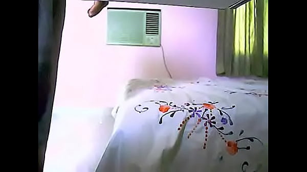 Witwe m. Sie hat eine Affäre mit ihrem Schwager....