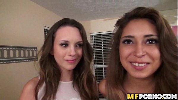 Erstaunlich süße Teenie-Models